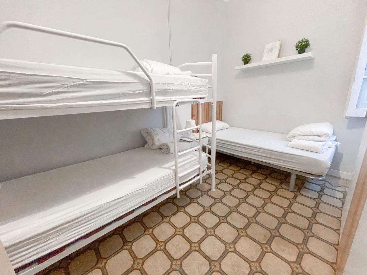 Az The Old Town Hostel - Coliving Zaragoza Bagian luar foto