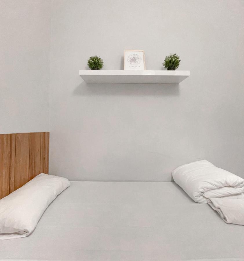 Az The Old Town Hostel - Coliving Zaragoza Bagian luar foto