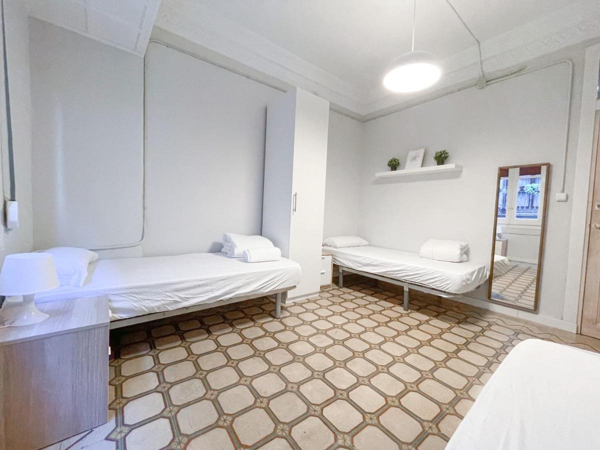 Az The Old Town Hostel - Coliving Zaragoza Bagian luar foto
